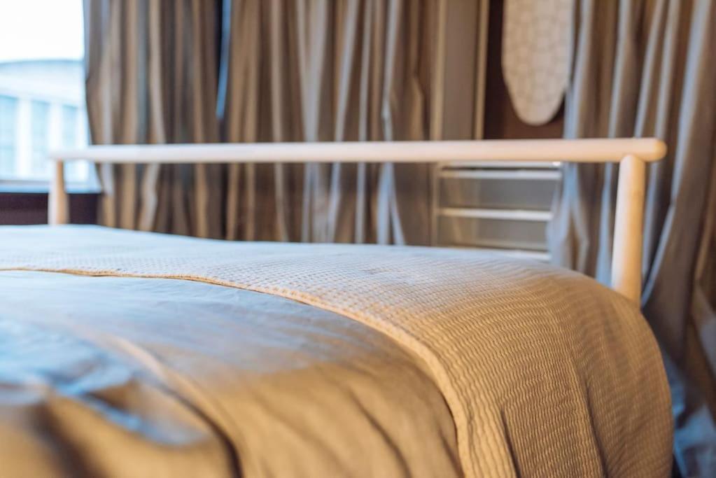 Luxury Downtown Apartment Bucureşti Ngoại thất bức ảnh