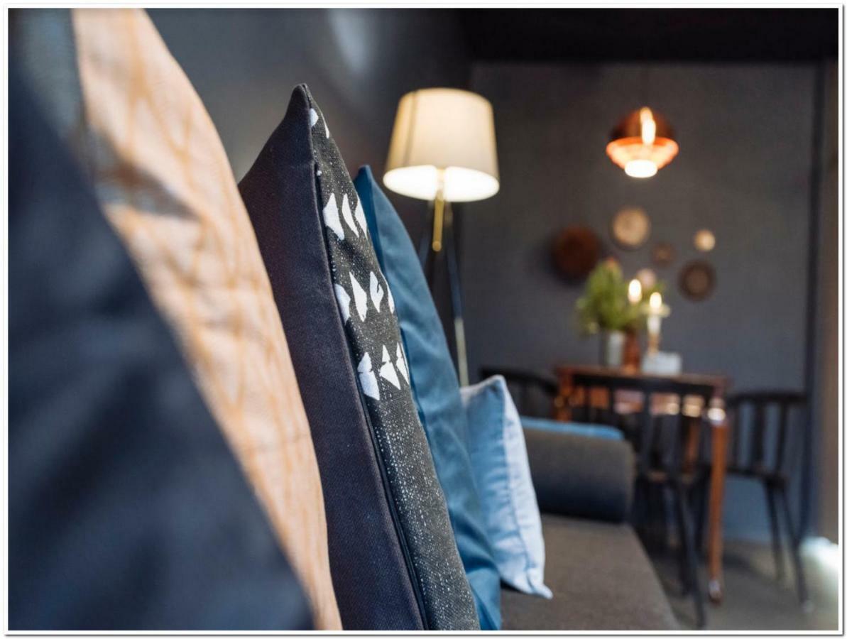 Luxury Downtown Apartment Bucureşti Ngoại thất bức ảnh